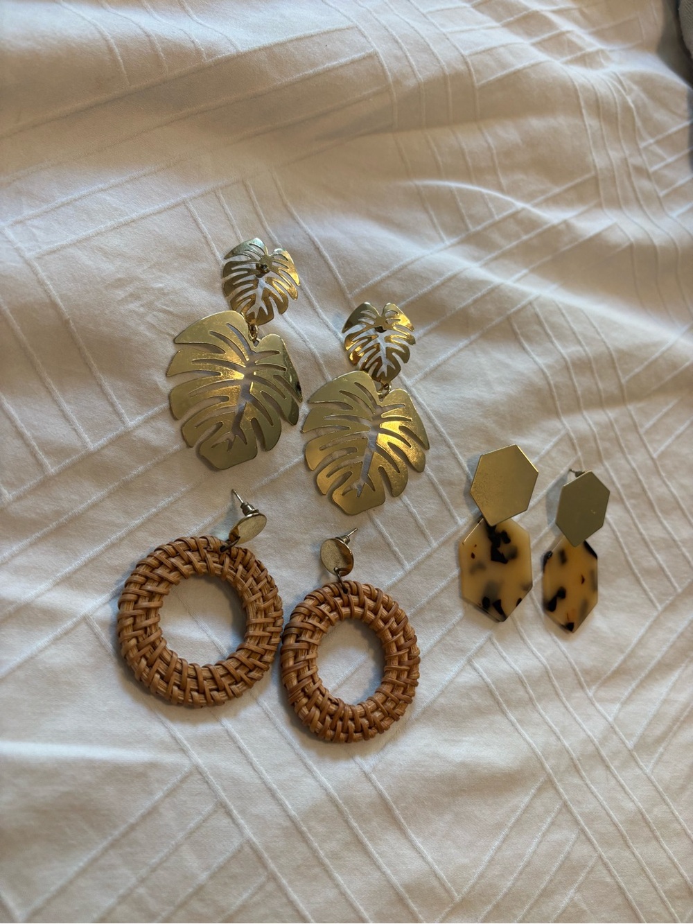 Amazon Gold Leaf, Natural Brown Rattan & Tortoiseshell Earring Set